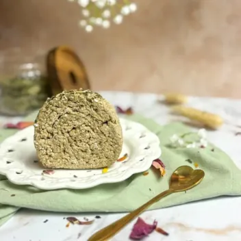 Golosina Bio Plátano & Ortiga – Caballos deportivos - EquiNatBio