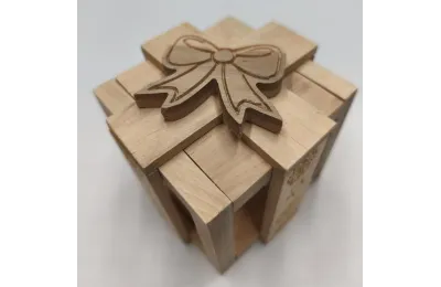 Handmade Wooden Hay Feeder Gift Box for Rabbits | Bun Box Society