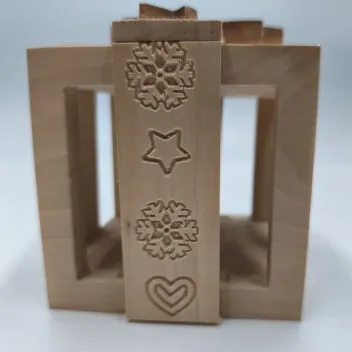 Caja de regalo de madera &ndash; Comedero artesanal de heno para conejos - Bun Box Society