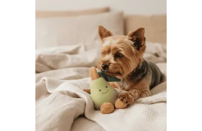 Groene Peer Piepspeeltje voor Honden &ndash; Latex & Pluche | Merlin&Cie