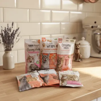 Zalige Zalm Snackbox voor Katten | 6 Premium Snacks | Merlin&Cie