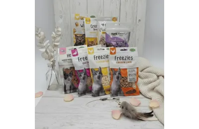 Gourmet-Pack Huhn + Ente f&uuml;r Katzen | 8 Premium-Leckerlis | Merlin&Cie