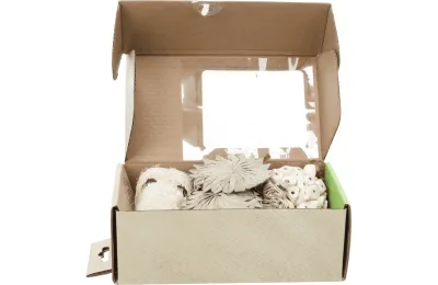 Caja de Navidad para conejos &ndash; Juguetes & snacks naturales &ndash; Merlin & Cie