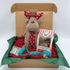 Caja de Navidad para perros medianos &ndash; Juguetes & snacks festivos &ndash; Merlin & Cie