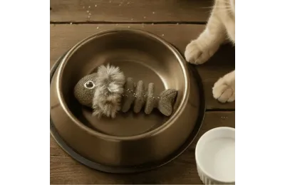 Jouet pour chat &ndash; Ar&ecirc;te de poisson en textile avec cataire (catnip) - Flamingo