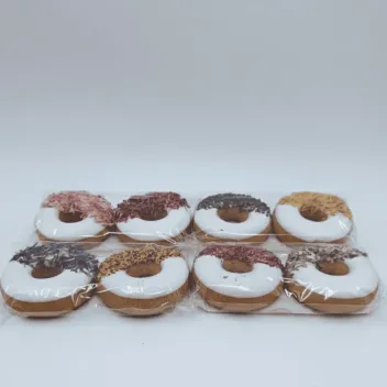 Anti-Waste Horse Floral Donuts Gift Box x8 - 40% Off | Merlin & Cie