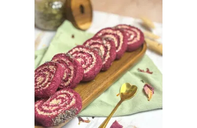 Friandise Bio &agrave; la Betterave & Lavande pour Chevaux - Roul&eacute;Bio S&eacute;r&eacute;nit&eacute;