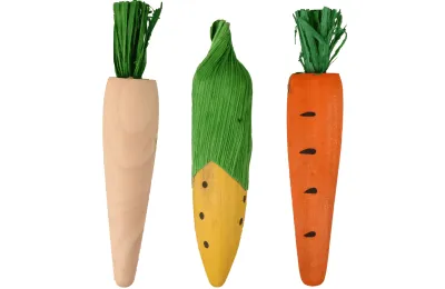 Festive Chew Toy for Rabbits &ndash; Three Carrots in Wood & Corn | Flamingo