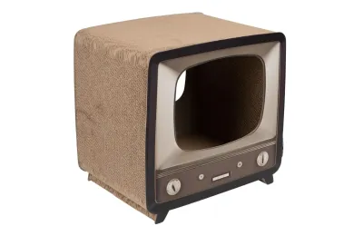 Maison et griffoir pour chats en carton recycl&eacute; - Design TV r&eacute;tro - District 70